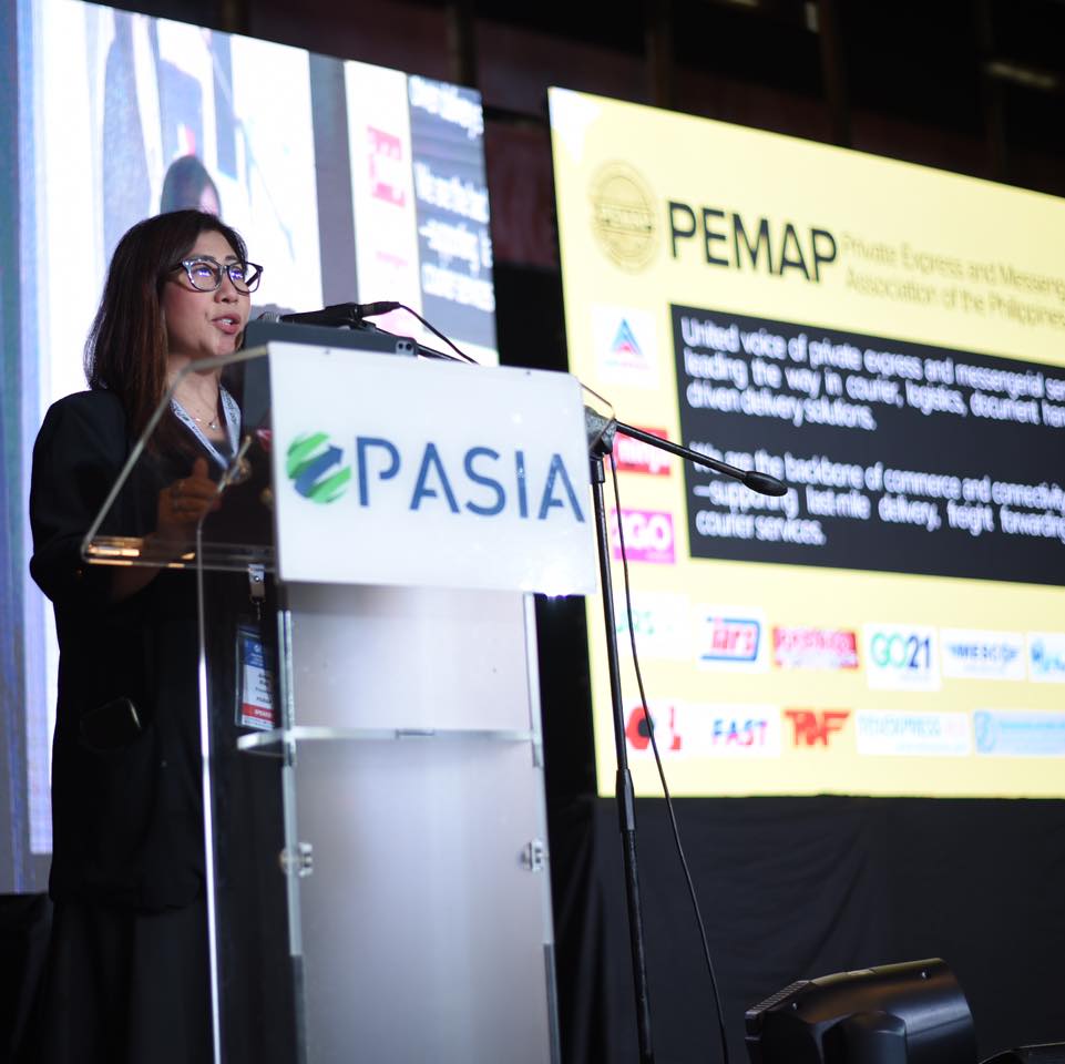 PEMAP president Alma Rias delivering a speech at the Philippine Logistics Summit 2025