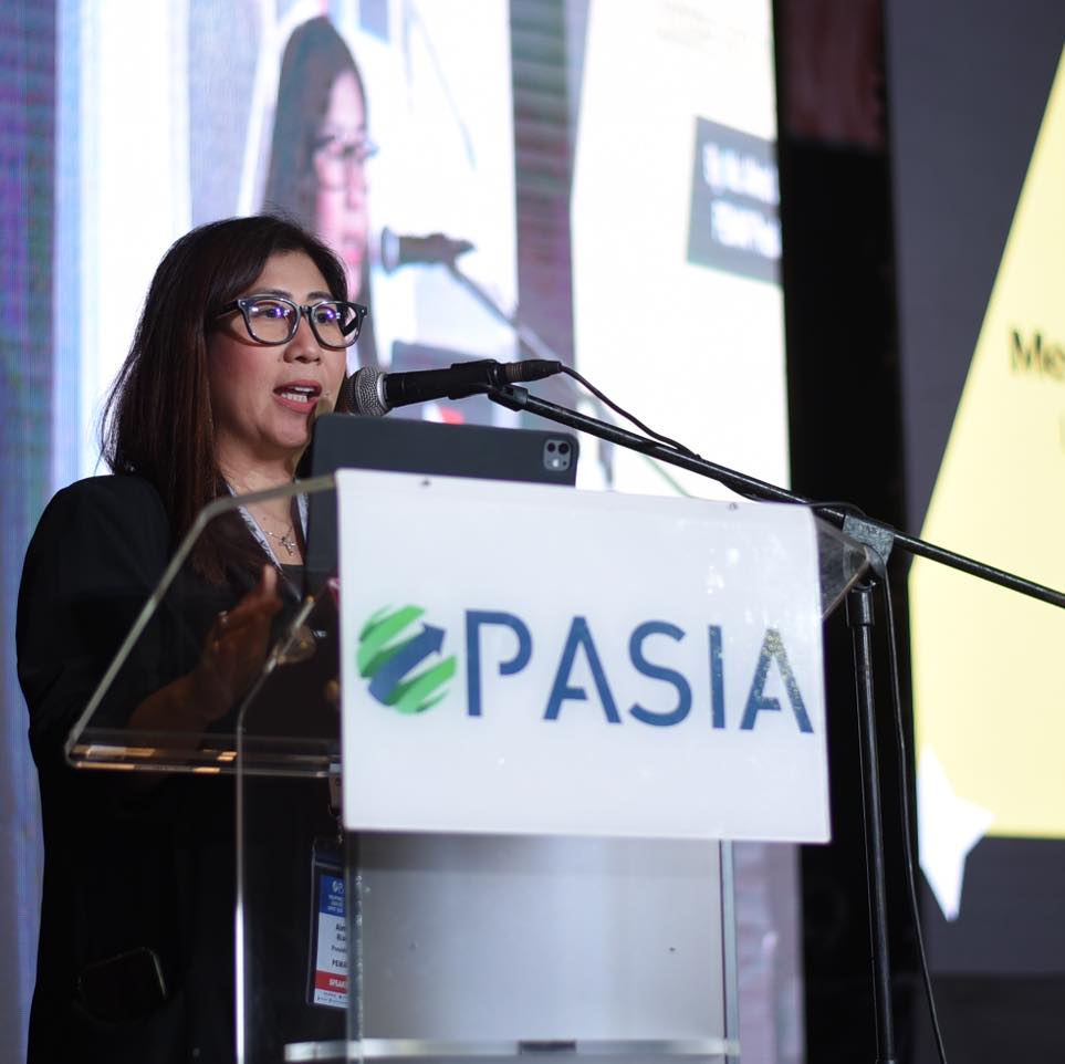 Closeup shot of PEMAP President Alma Rias at the podium during the Philippines Logistics Summit 2025